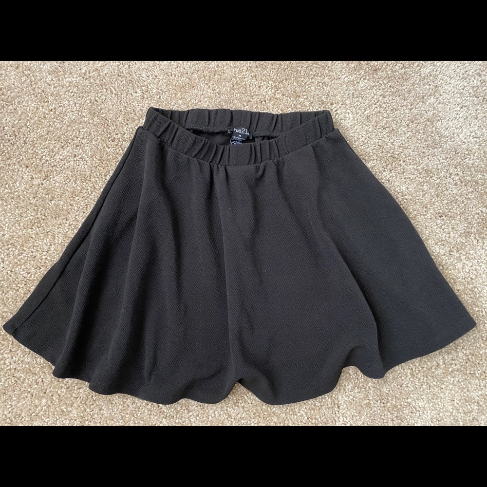 Black Skater Skirt